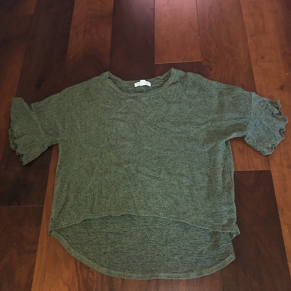 Green top for kids.